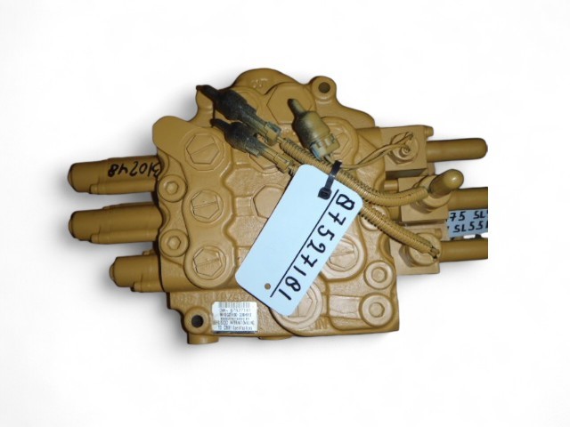 New Holland – 87527181