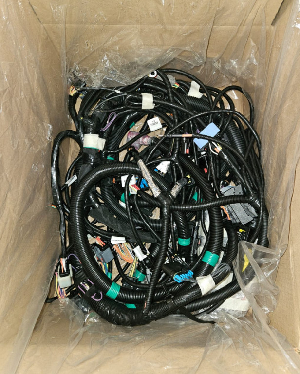 Case – 47696882