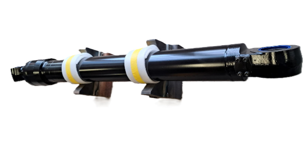 Caterpillar – 2590850