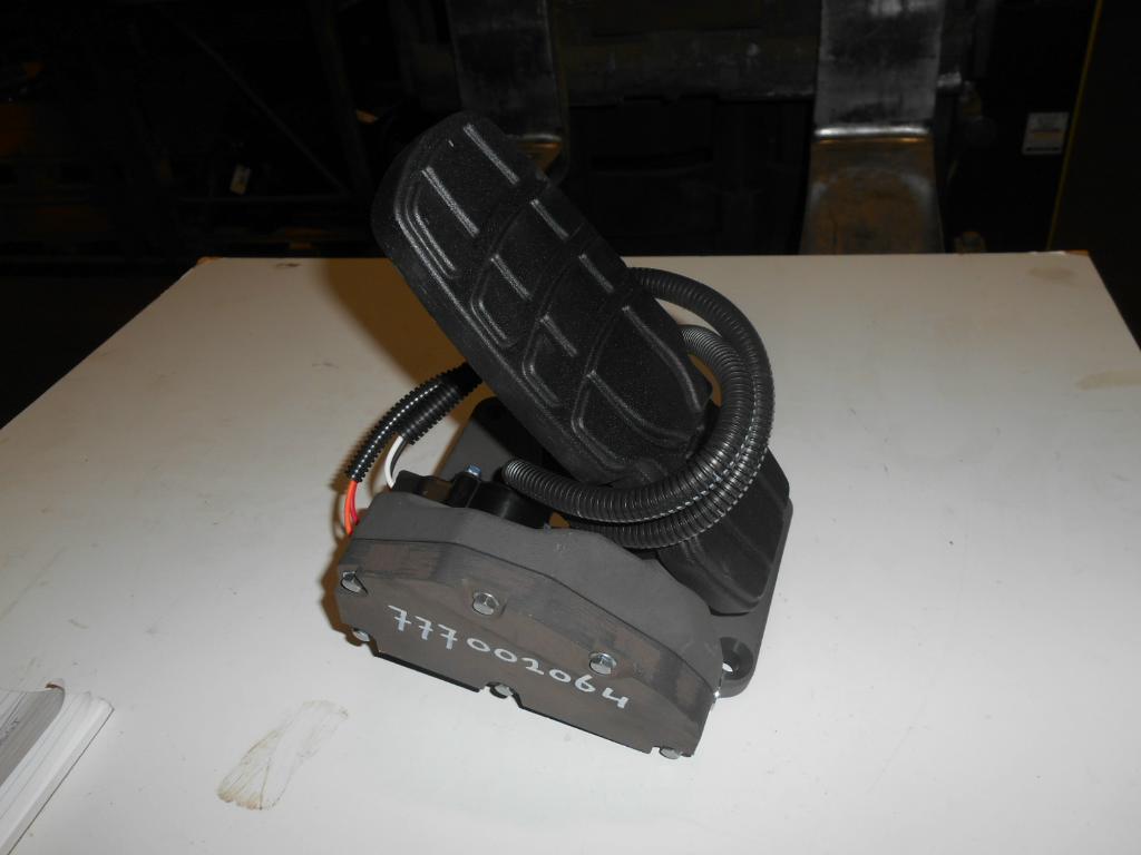 Caterpillar –  426-0619