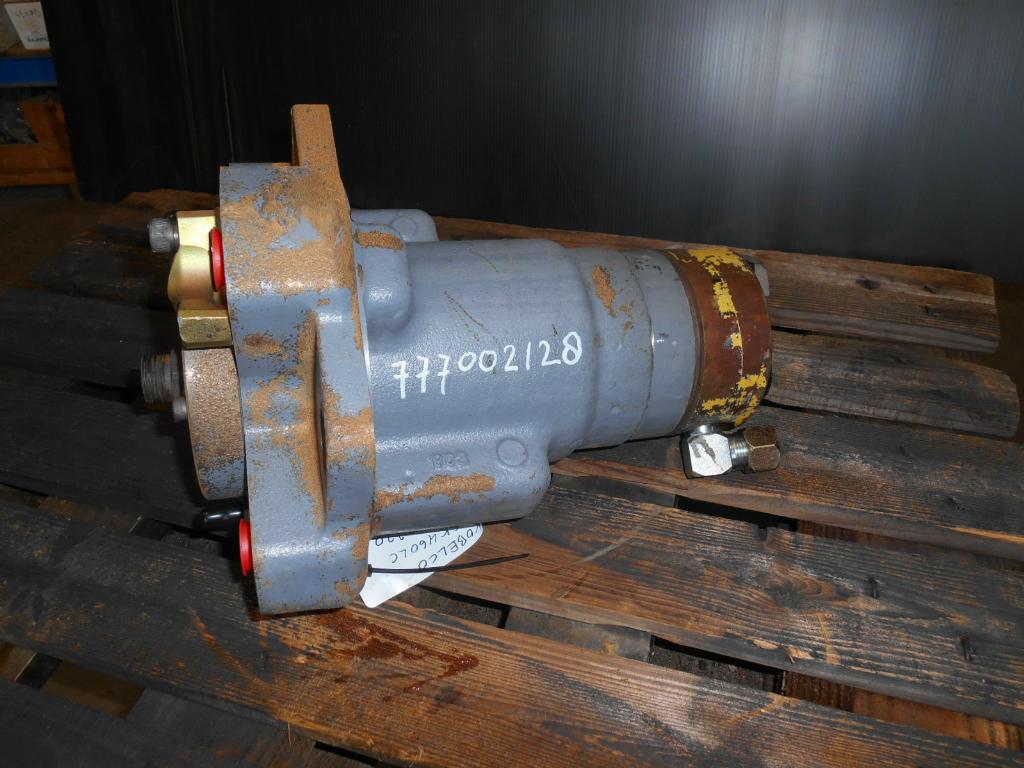 Kobelco –  SK460LC