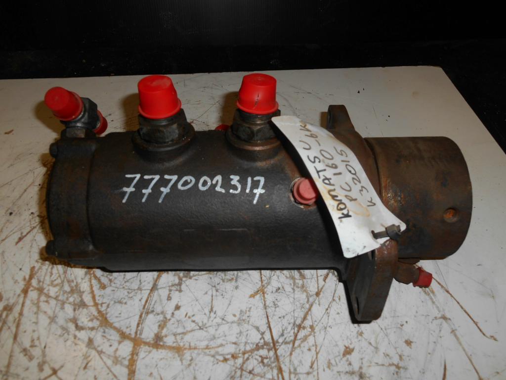 Komatsu –  PC160-6K