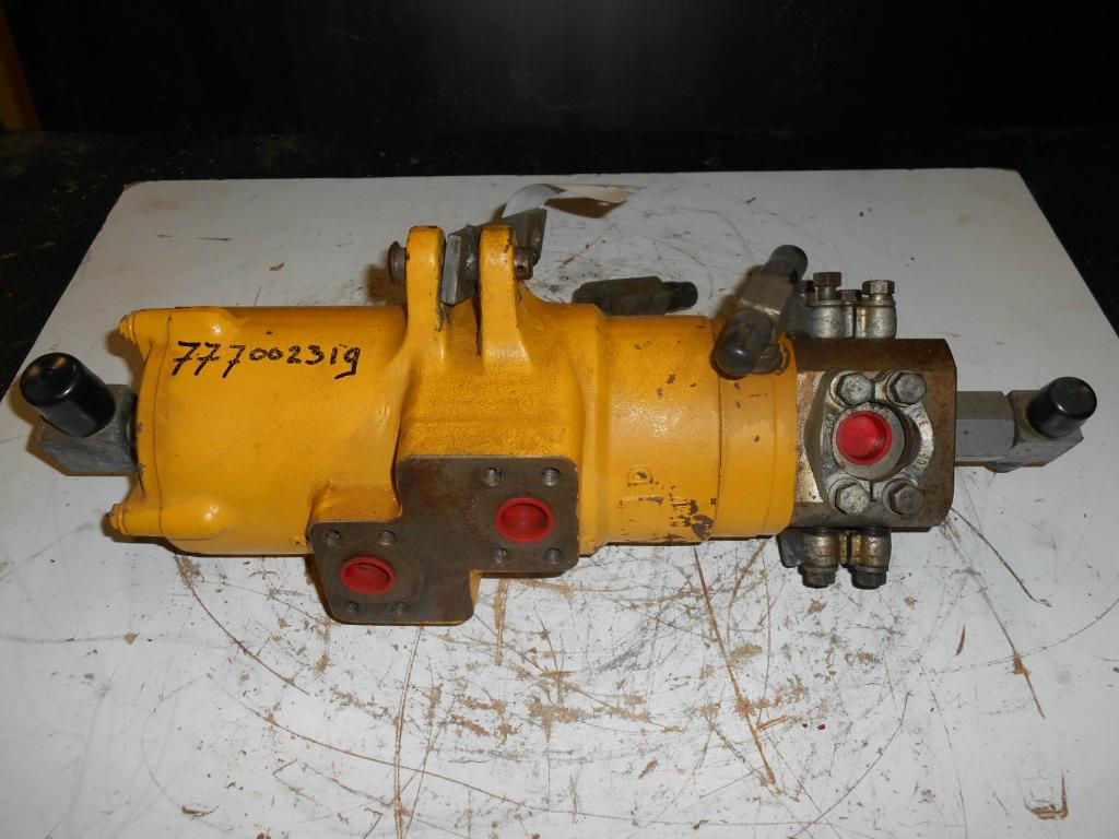 Komatsu –  PC450LC-6K