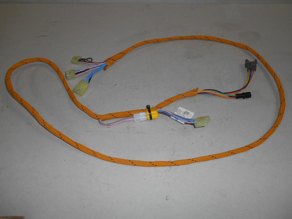 Caterpillar –  3716682