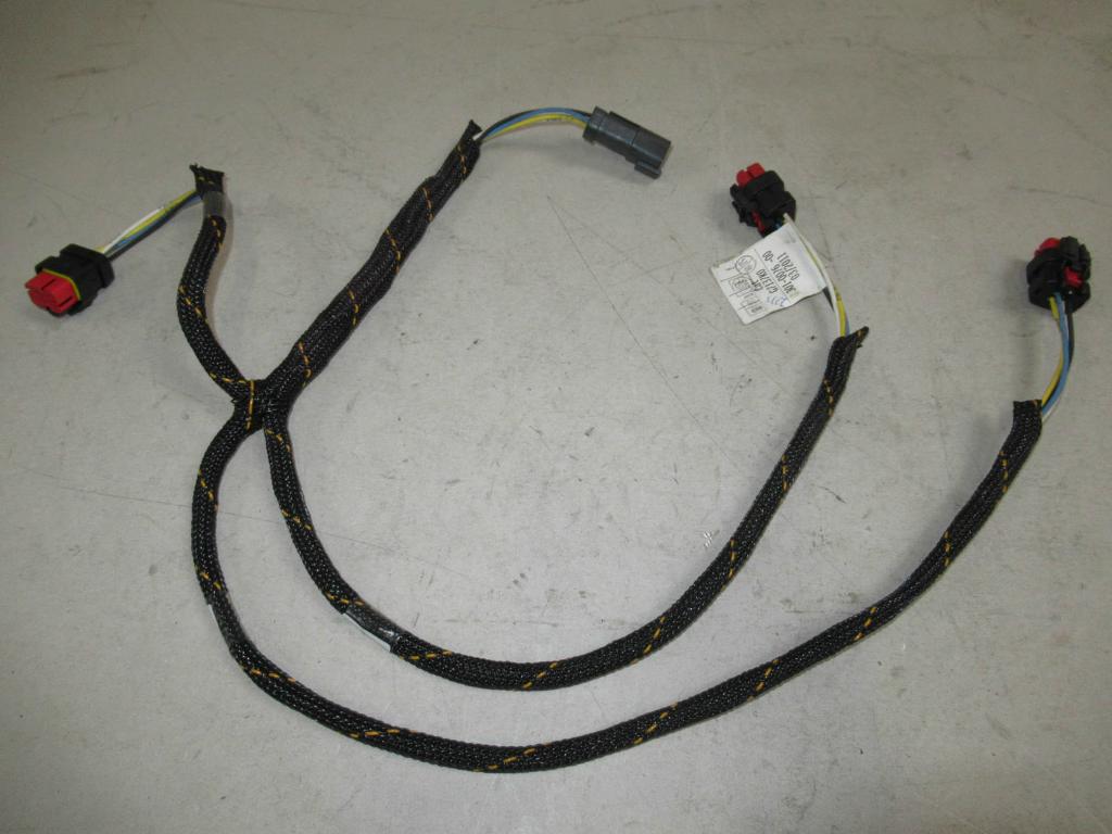 Caterpillar –  3010076