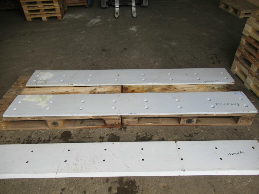 Cnh –  R5123426