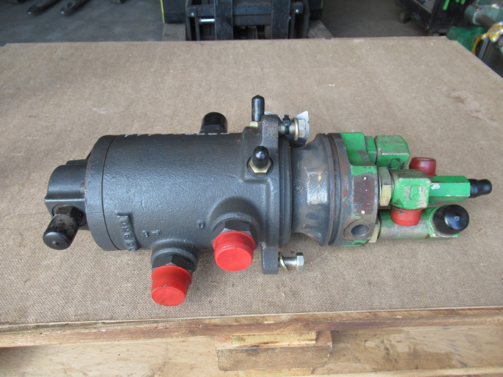 Kobelco – SK210