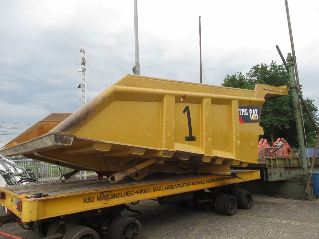 Caterpillar – 775G