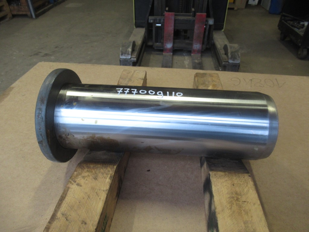 Liebherr – 140×408