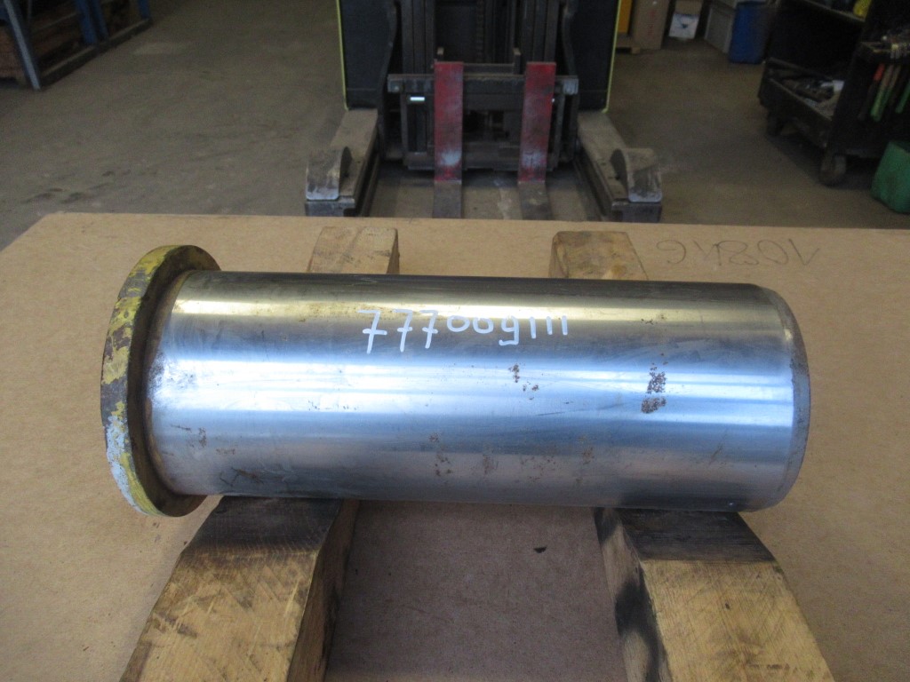 Volvo – 140×350