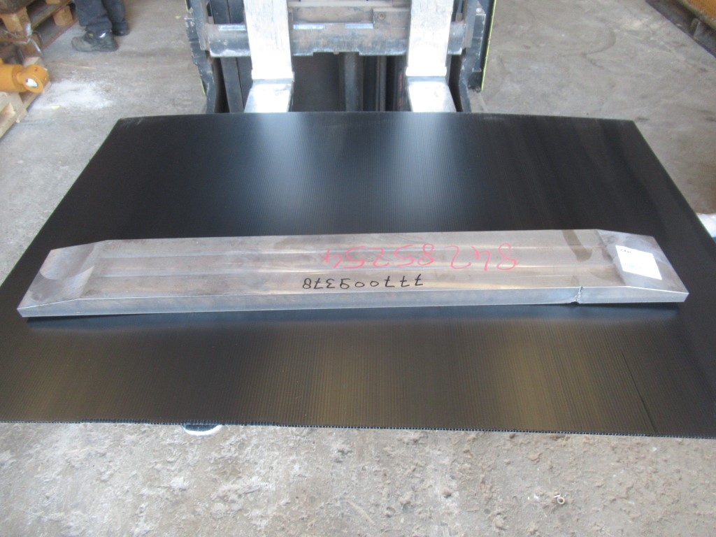 Case – 84285254