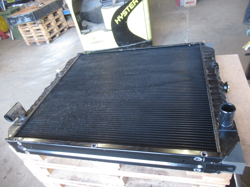 New Holland – 4373720