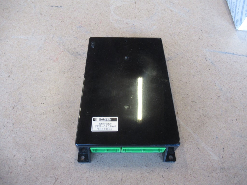 Case – KHR3563