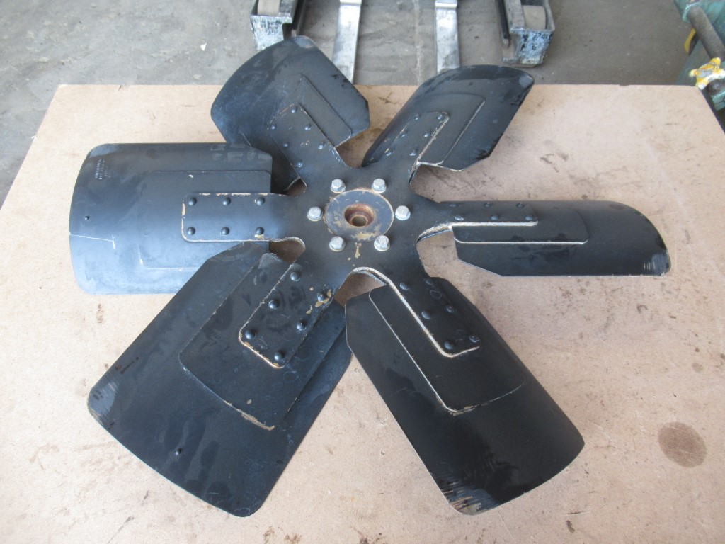 Caterpillar – 1197864
