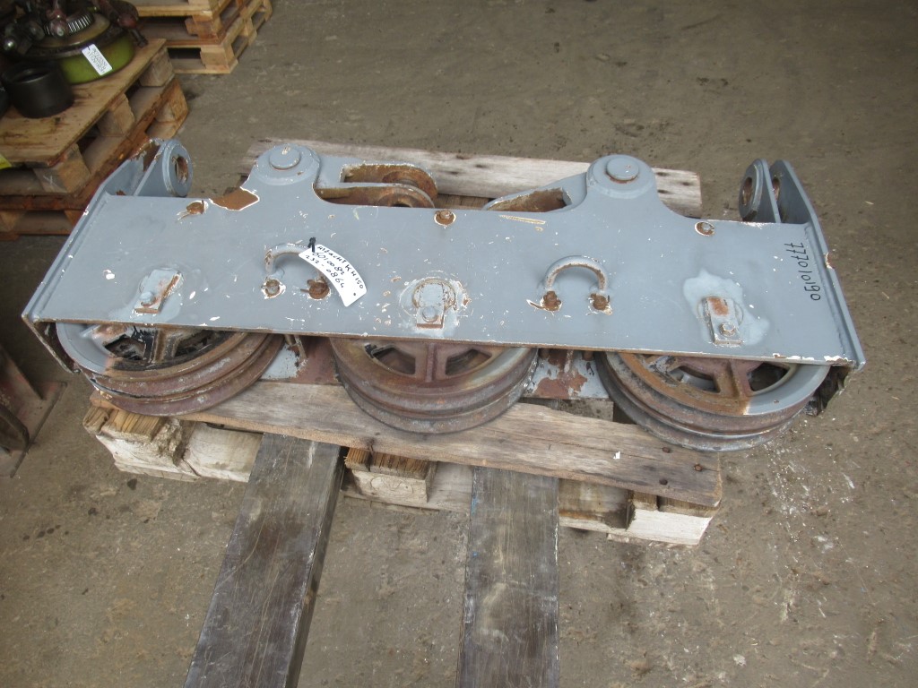 Hitachi – KH150-3