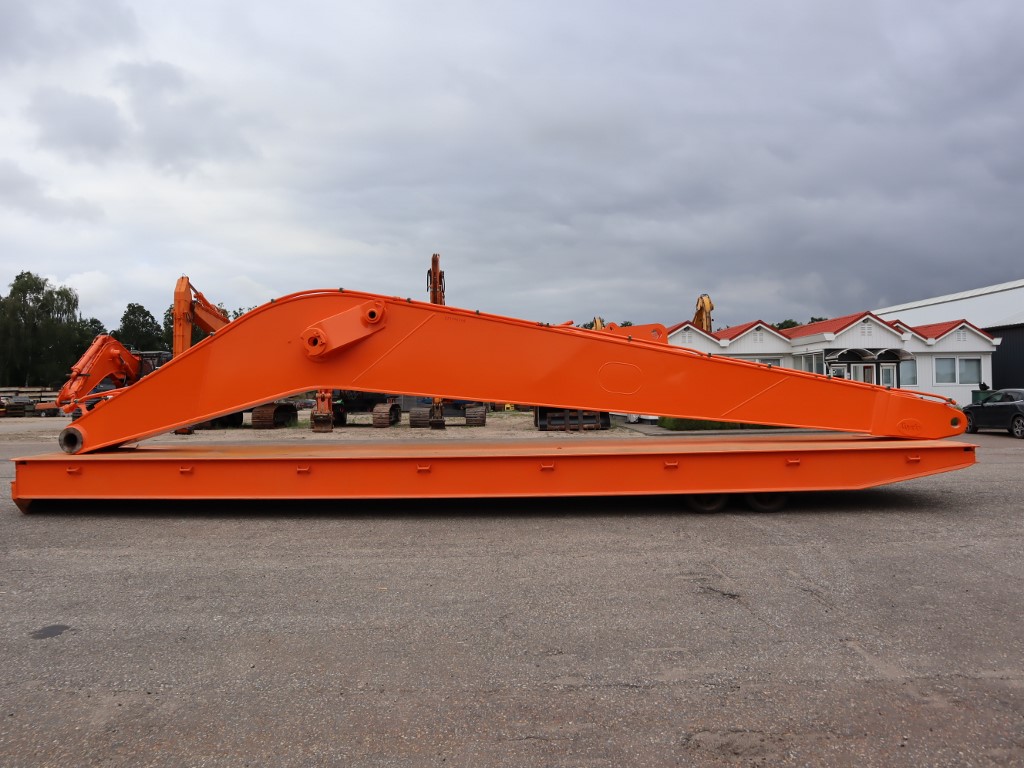 Hitachi – ZX870-3
