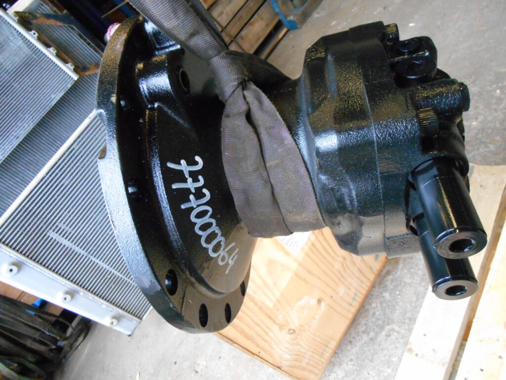 New Holland – YF15V00006F1