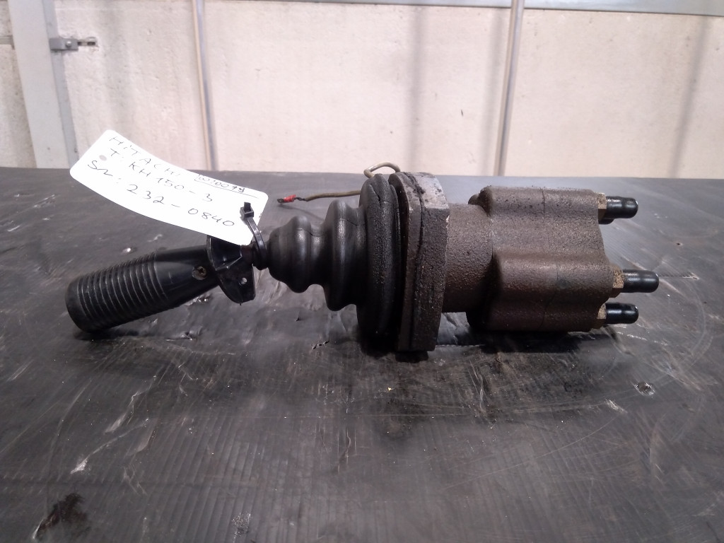 Hitachi – KH150-3