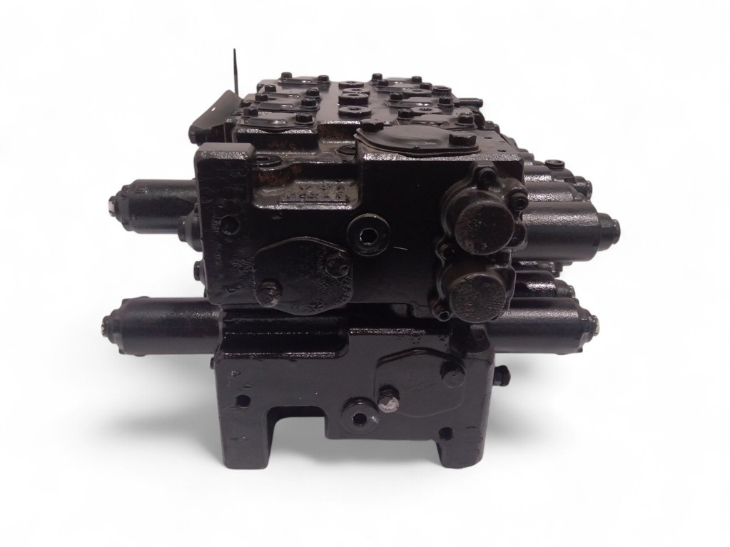 New Holland – LB30V00012F2
