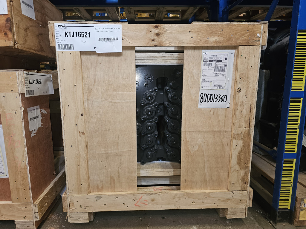 Case – KTJ16521