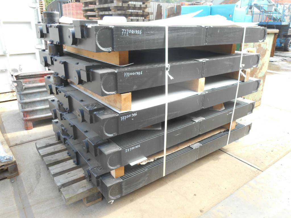 Caterpillar –  3672533
