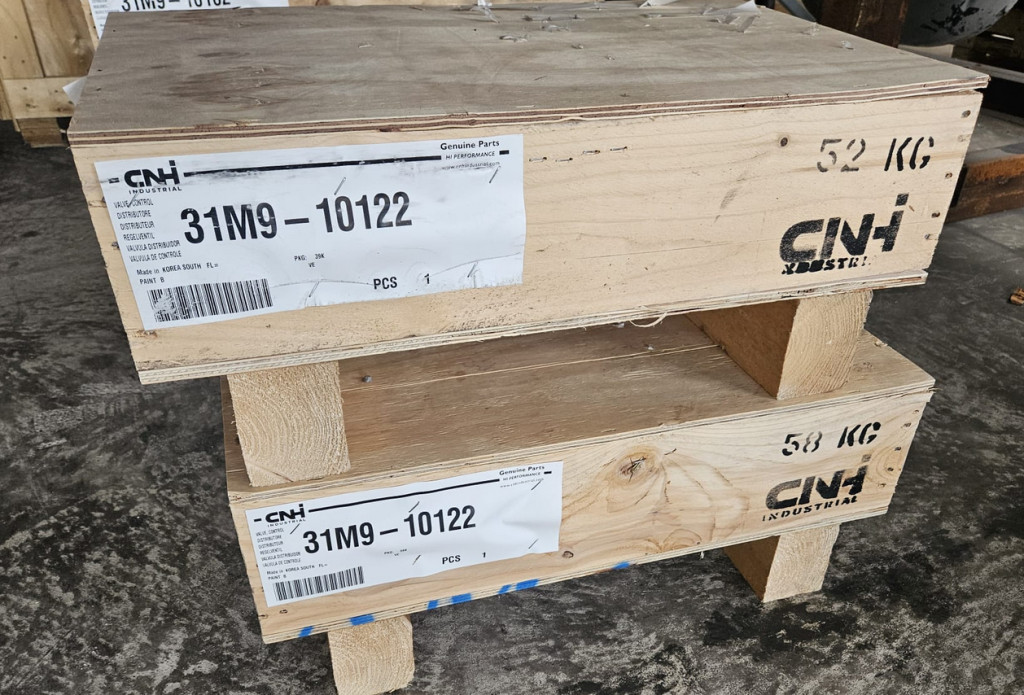 Case – 31M9-10122