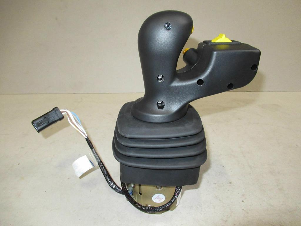 Caterpillar –  3098620